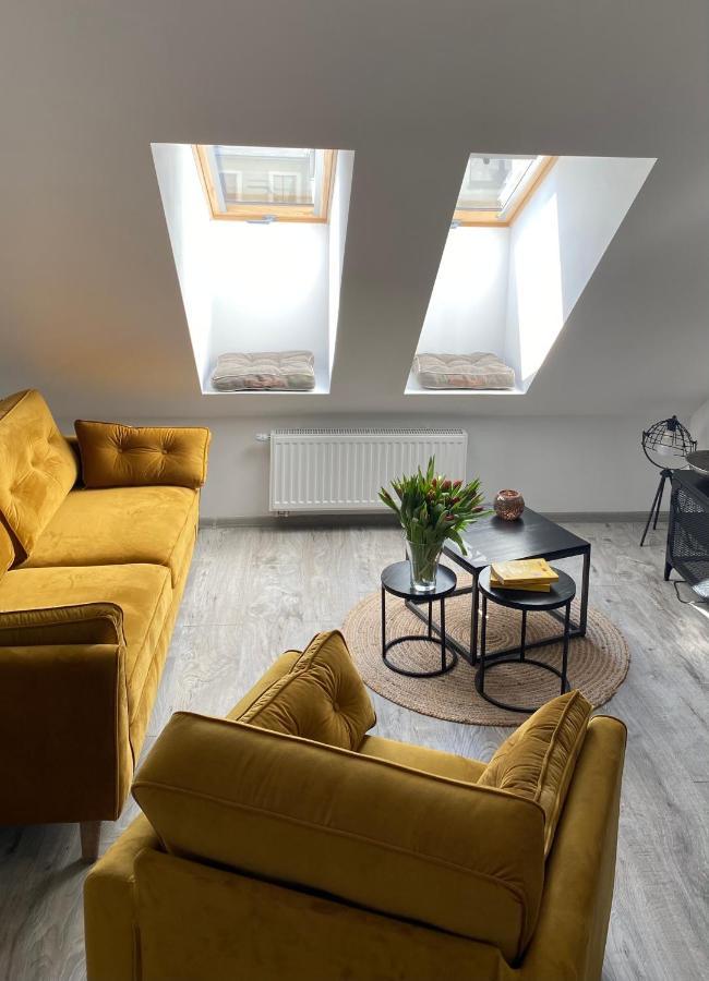 Apartament Hrabala Jelenia Góra Zewnętrze zdjęcie