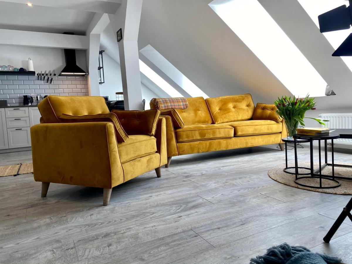 Apartament Hrabala Jelenia Góra Zewnętrze zdjęcie